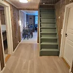 I * Sjusjøen