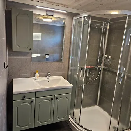 I Semesterbostad Sjusjøen